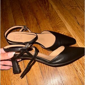 Naturalizer black heels